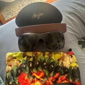 Maui Jim Brown Sunglasses with Colorful Floral Pouch and hard case.